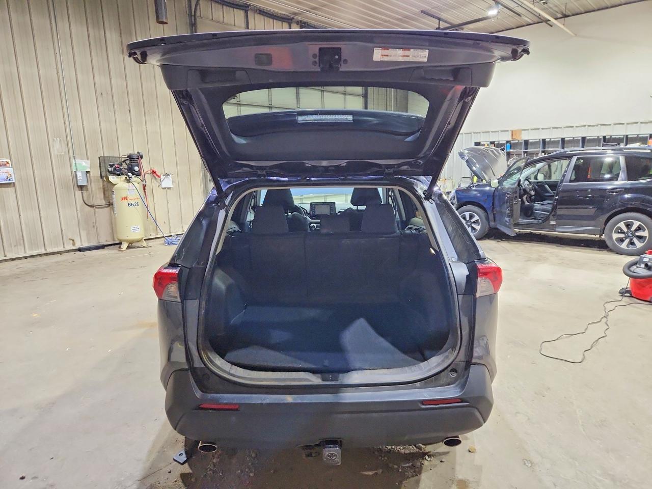 2022 Toyota Rav4 Xle - Фото 6