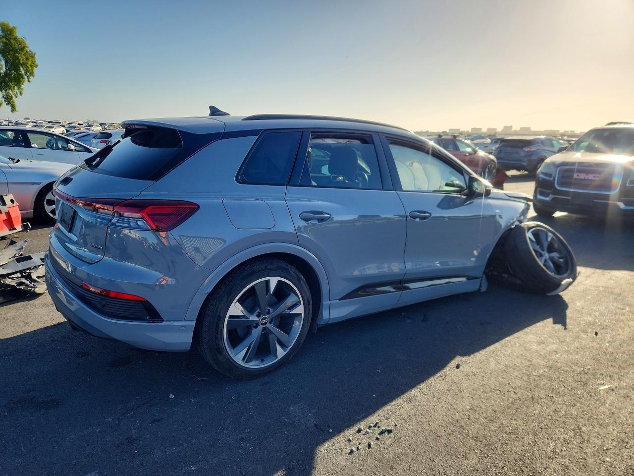 2024 Audi Q4 E-Tron Prestige - Фото 3