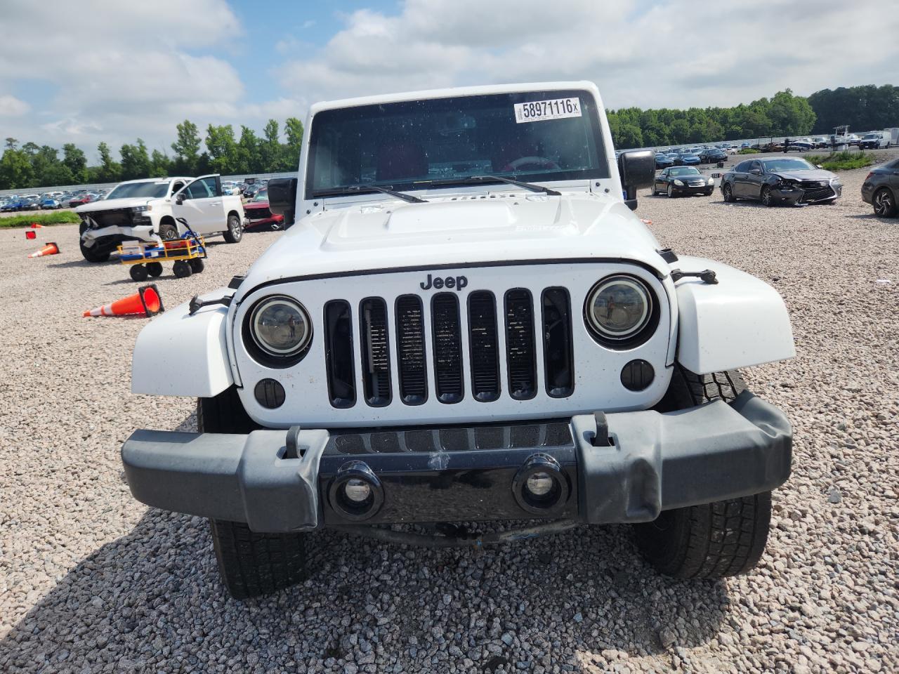 2015 Jeep Wrangler Unlimited Sahara - Фото 5
