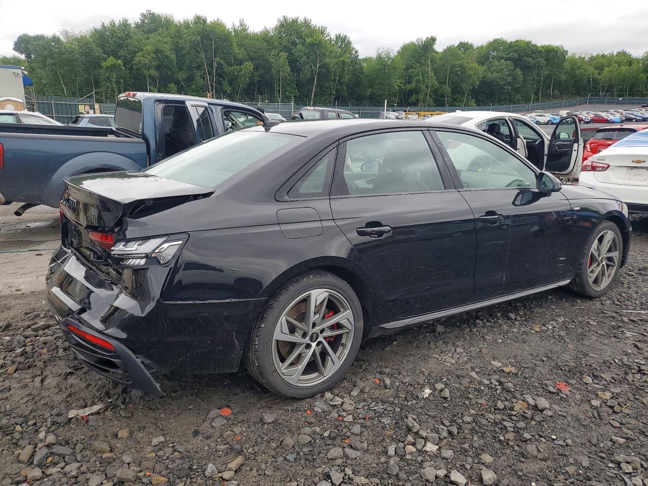 2023 Audi A4 Premium Plus 45 - Фото 3