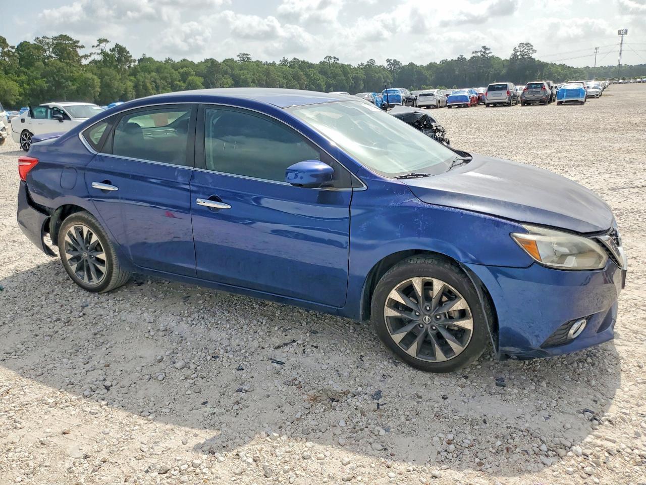 2019 Nissan Sentra Sv - Фото 4