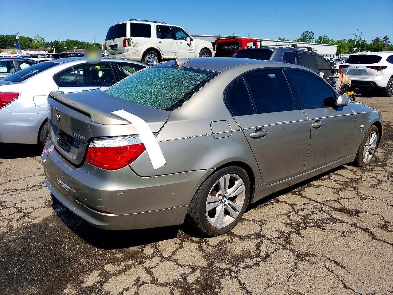 2009 BMW 528 Xi - Фото 3