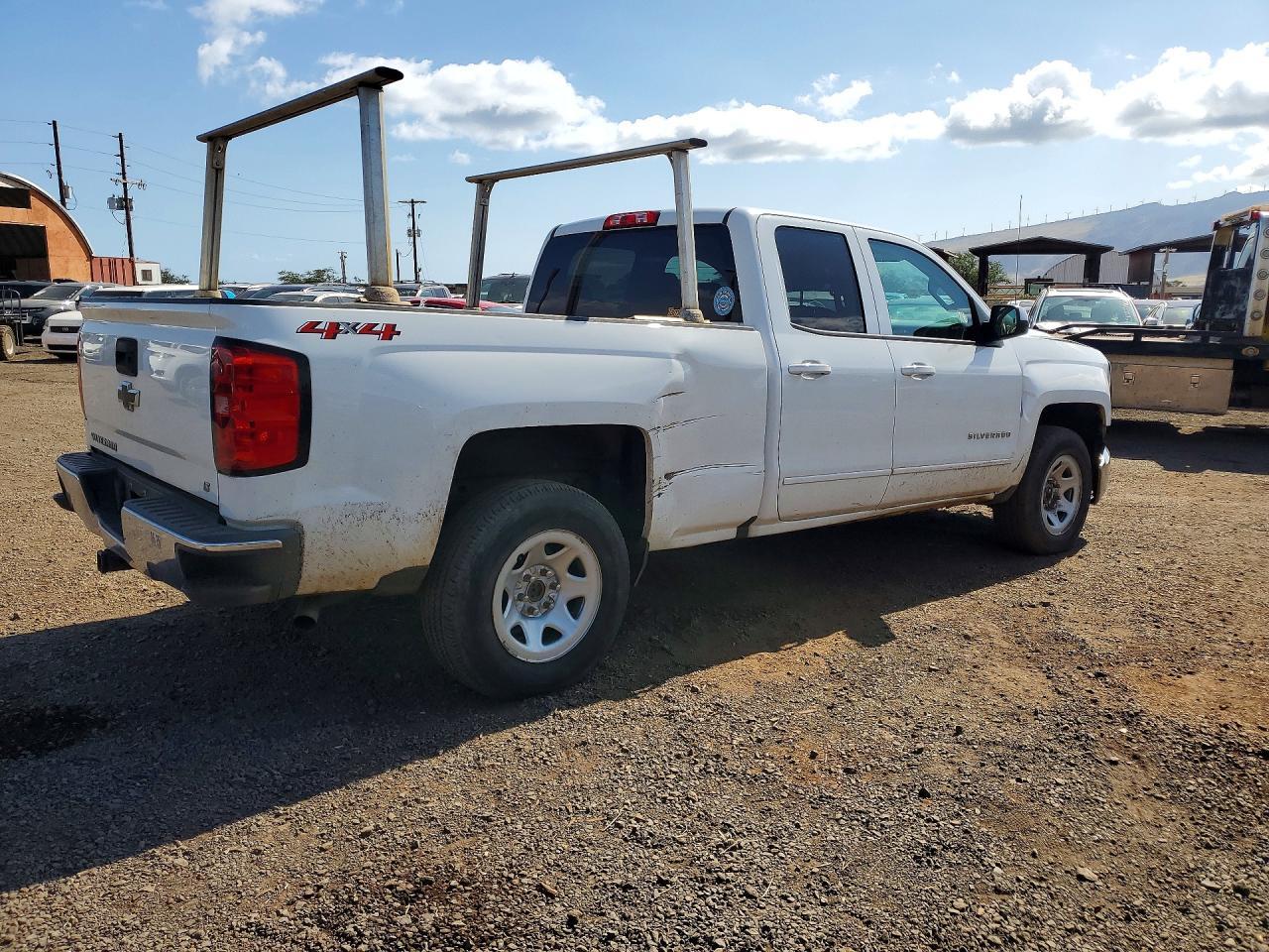 2018 Chevrolet Silverado K1500 Lt - Image 3