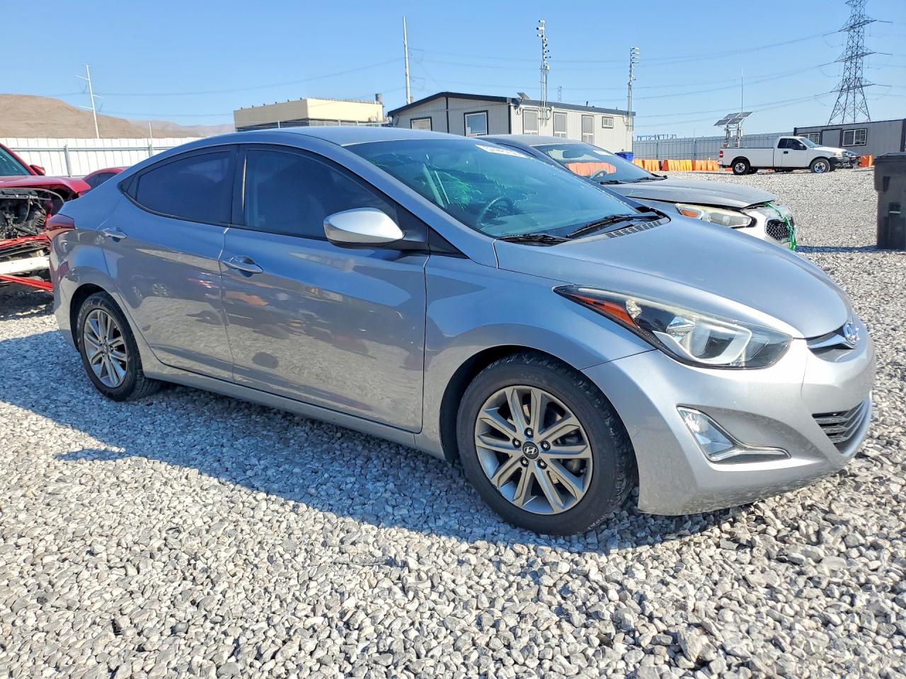 2016 Hyundai Elantra Se - Фото 4