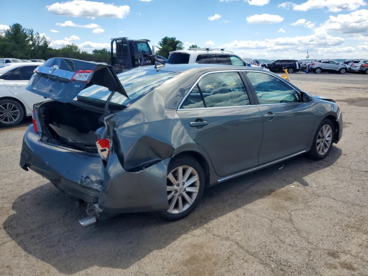 2012 Toyota Camry Xle V6 - Фото 3