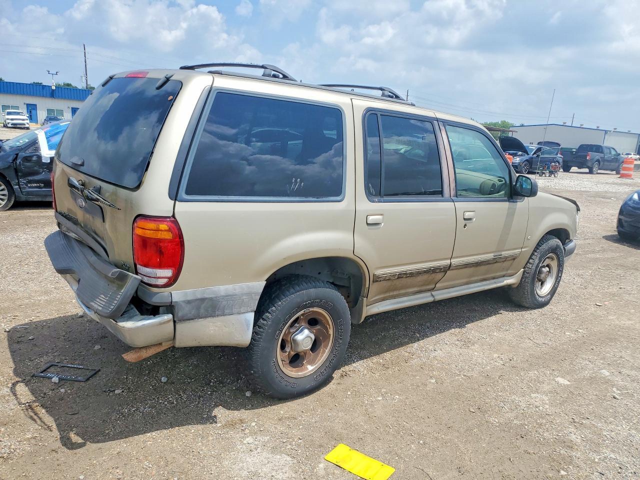 1999 Ford Explorer - Фото 3