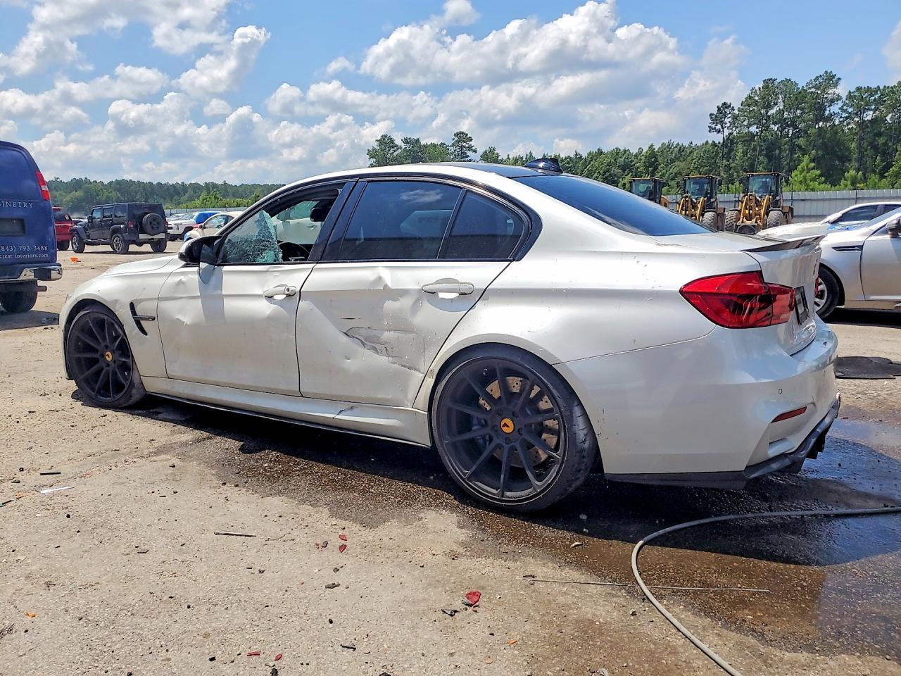 2016 BMW M3 - Фото 2