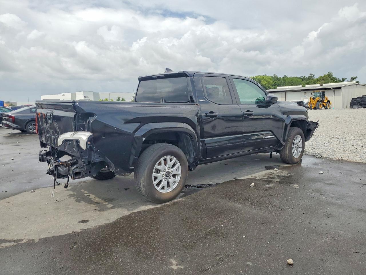 2024 Toyota Tacoma Sr5 - Image 3
