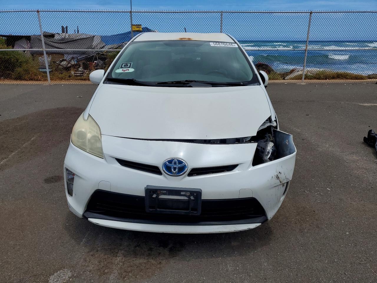 2013 Toyota Prius One - Фото 5