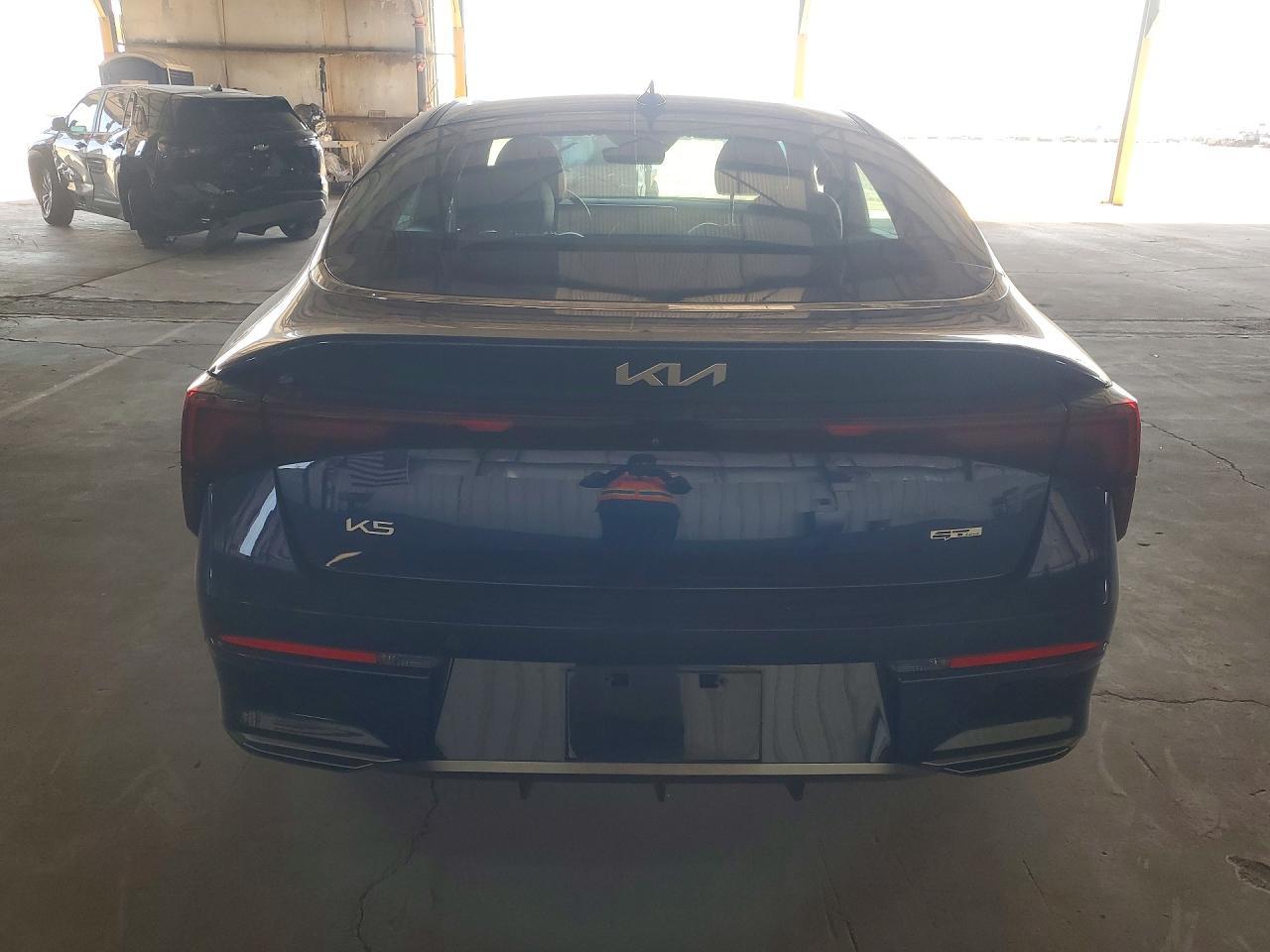 2025 Kia K5 Gt Line - Image 6