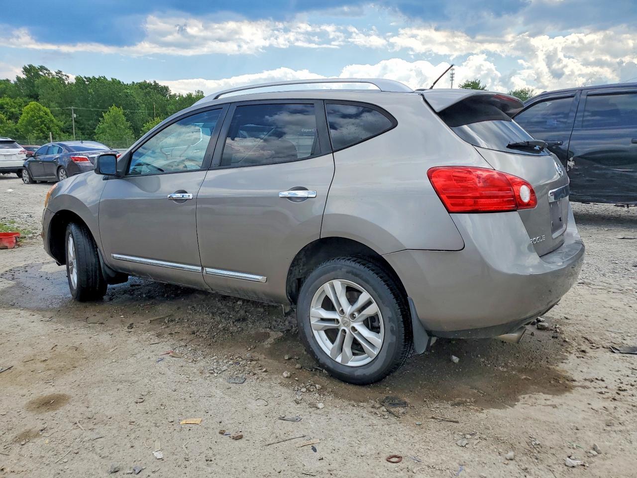 2012 Nissan Rogue S - Фото 2
