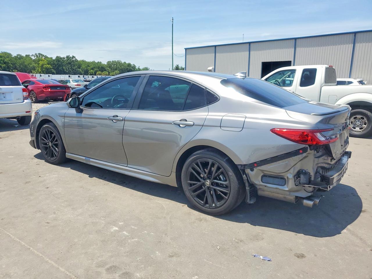 2025 Toyota Camry Se - Image 2