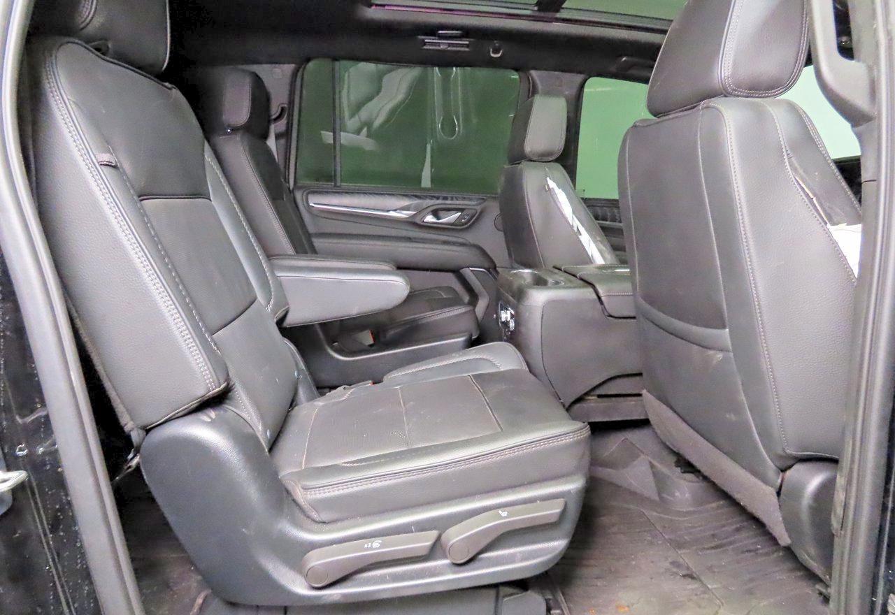 2023 GMC Yukon Xl Denali - Image 6