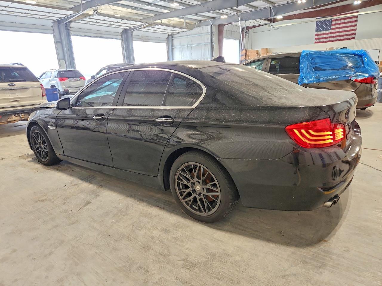 2014 BMW 528 Xi - Image 2