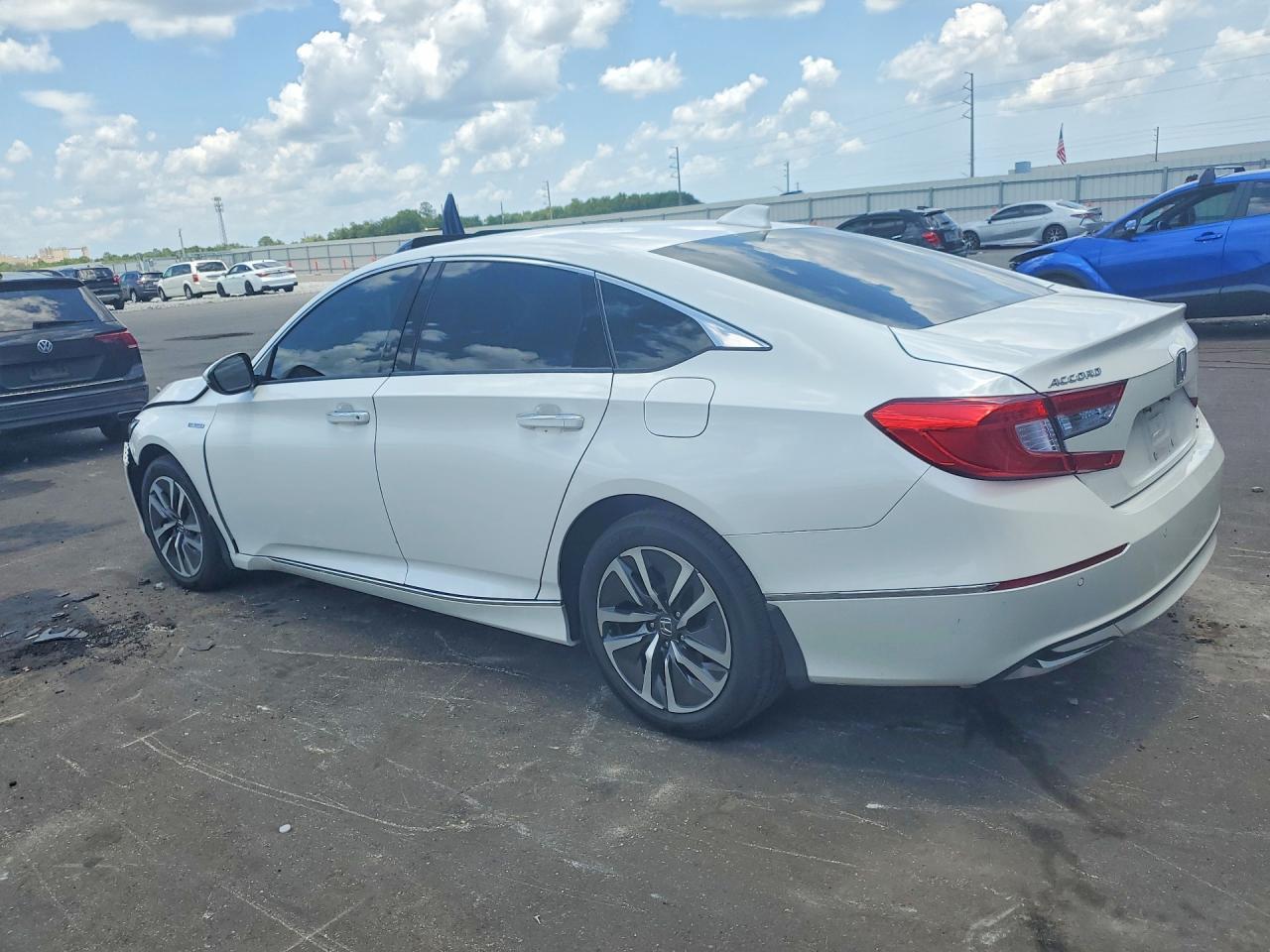 2020 Honda Accord Touring Hybrid - Фото 2
