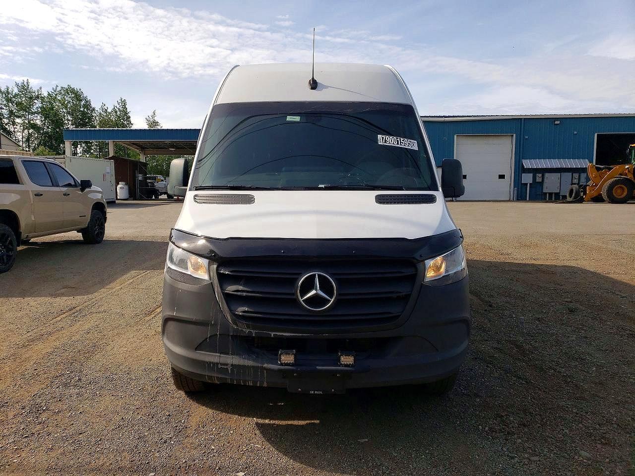 2023 Mercedes-Benz Sprinter 2500 - Image 5