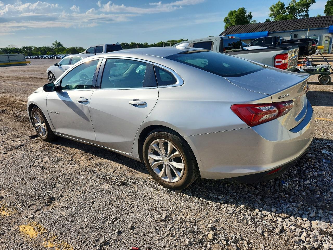 2019 Chevrolet Malibu Lt - Фото 2