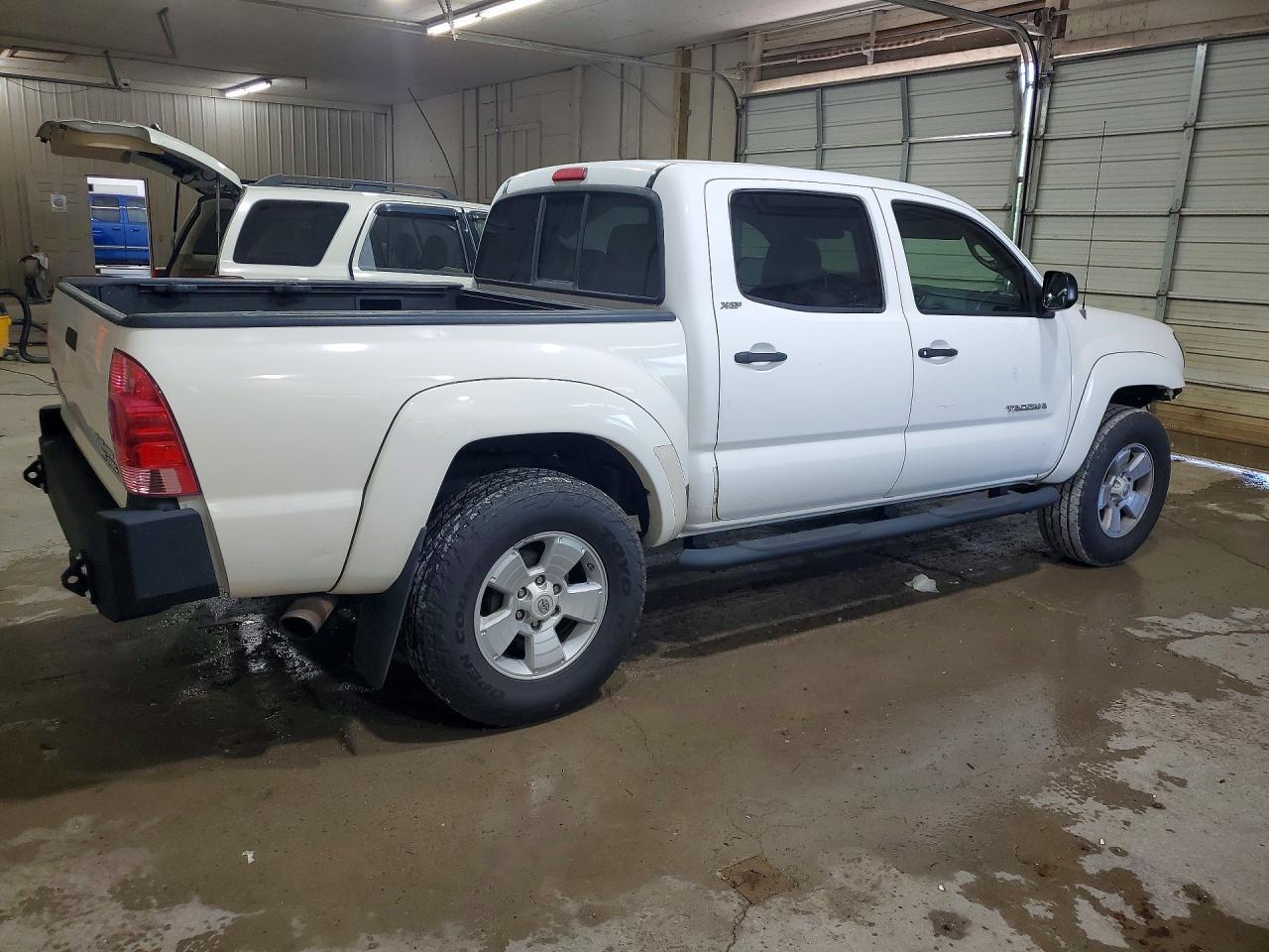 2006 Toyota Tacoma Double Cab Prerunner - Фото 3