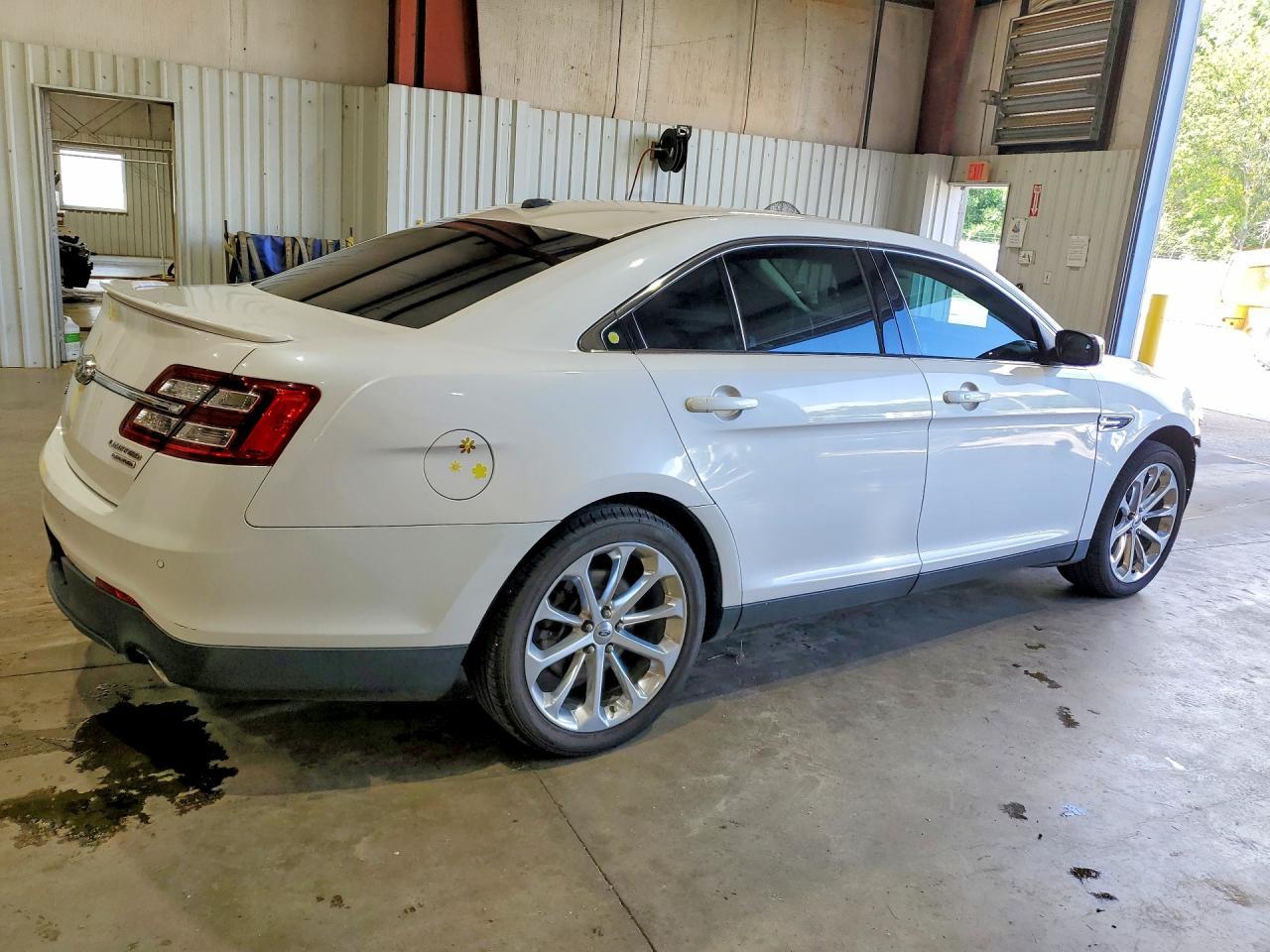 2013 Ford Taurus Limited - Фото 3