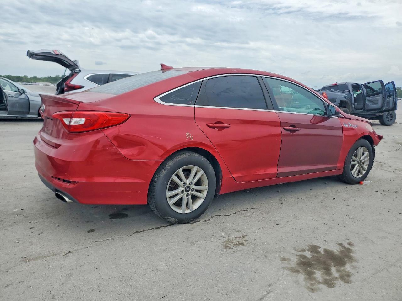 2017 Hyundai Sonata Se - Фото 3