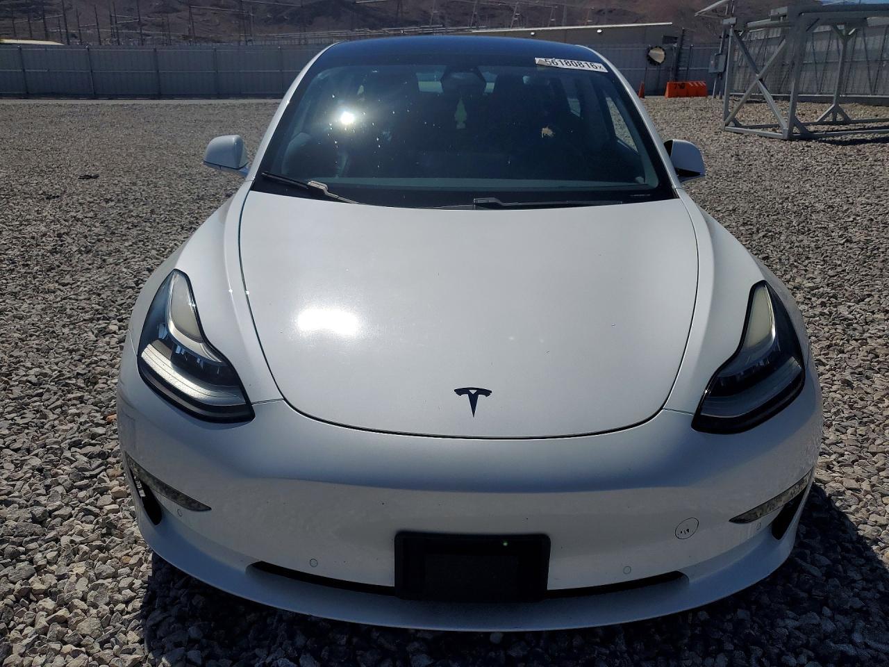 2020 Tesla Model 3 - Image 5