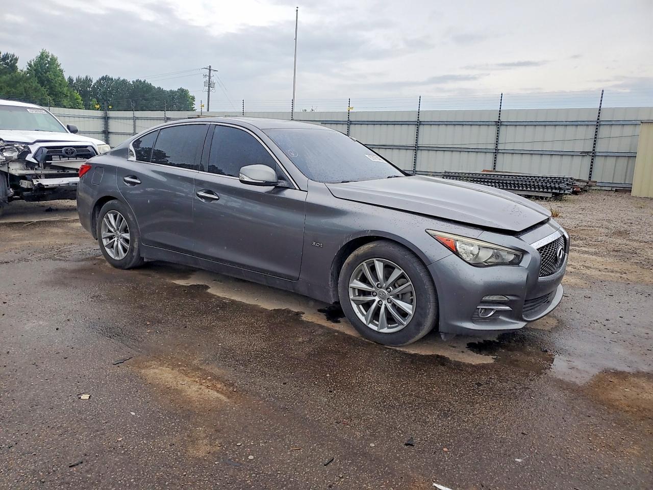 2017 Infiniti Q50 3.0T Premium - Фото 4