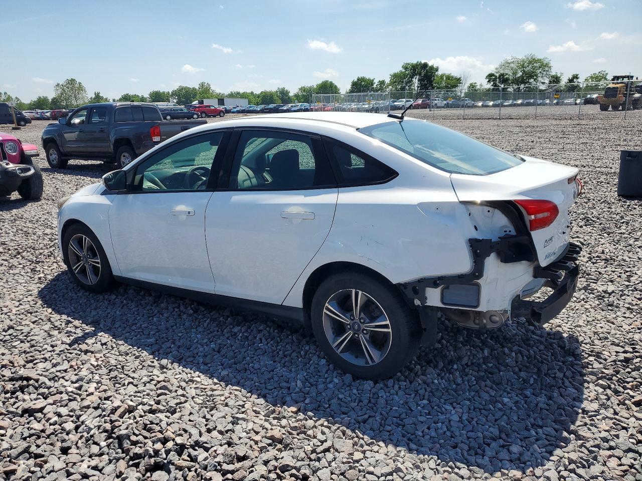 2017 Ford Focus Se - Фото 2