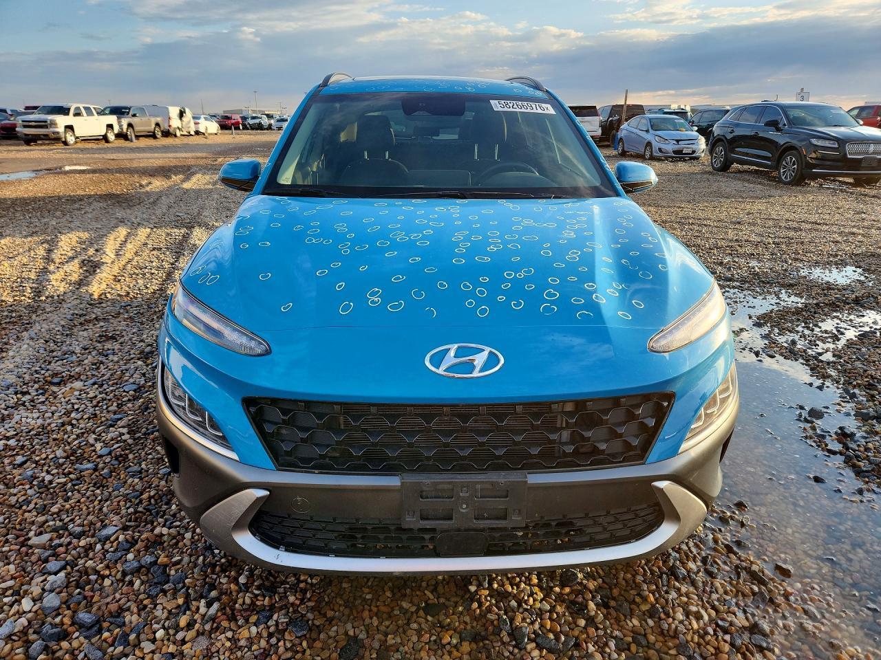 2022 Hyundai Kona Limited - Image 5