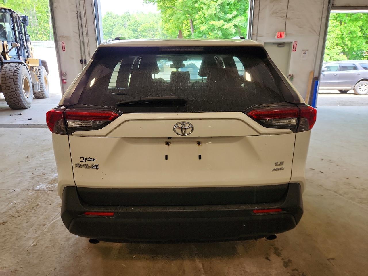 2019 Toyota Rav4 Le - Image 6