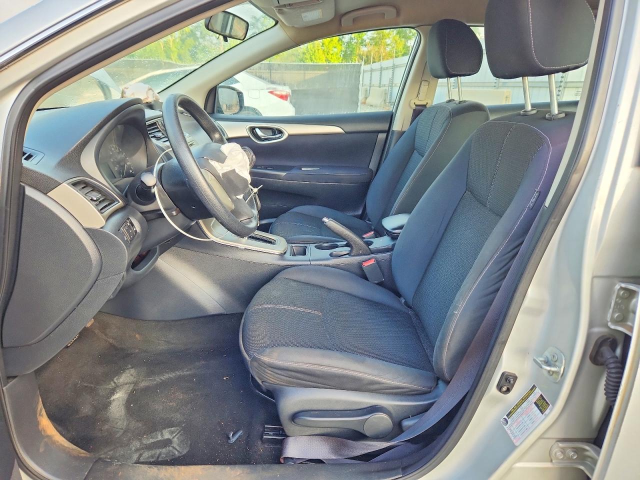 2014 Nissan Sentra S - Фото 7