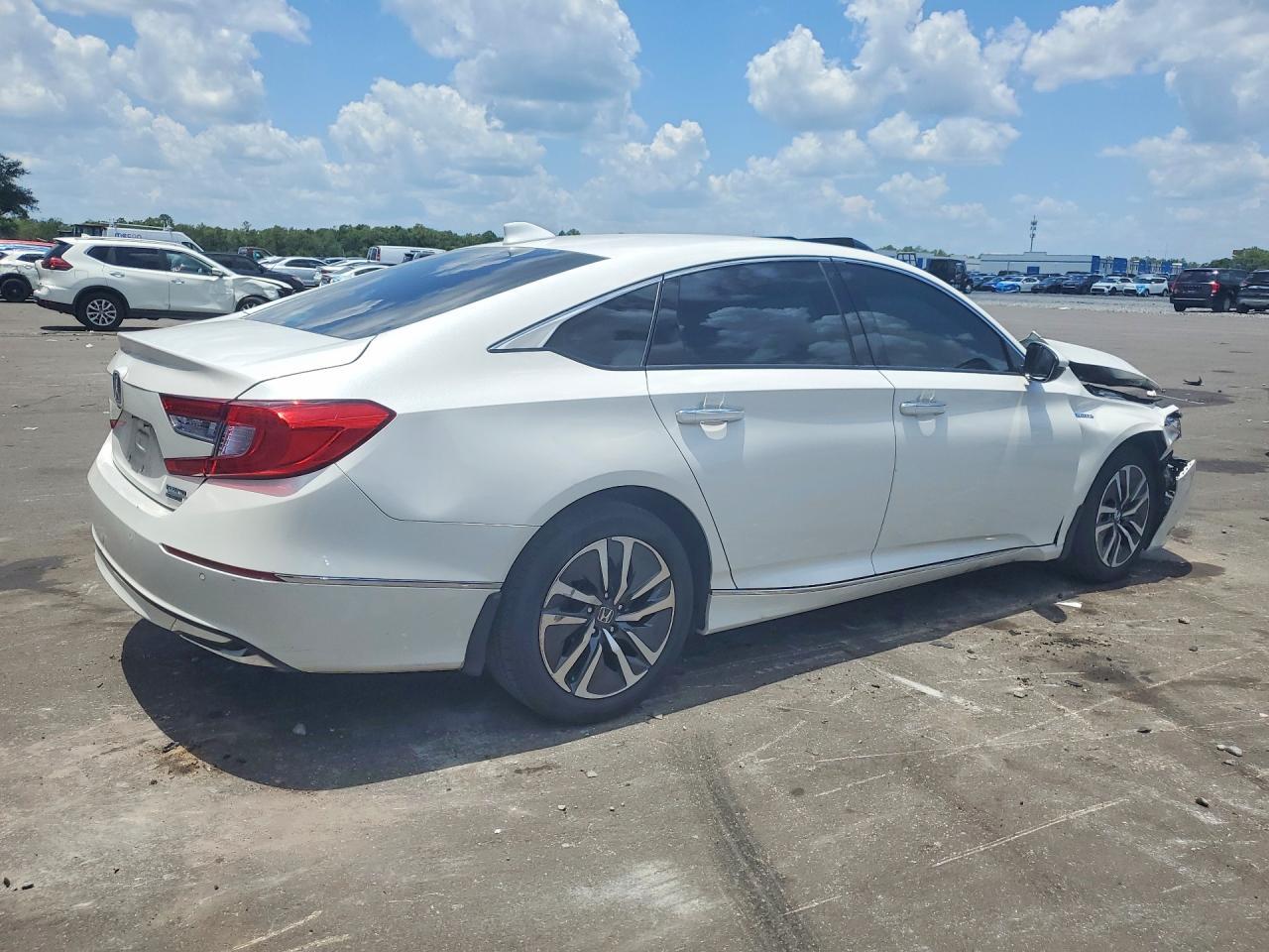 2020 Honda Accord Touring Hybrid - Фото 3