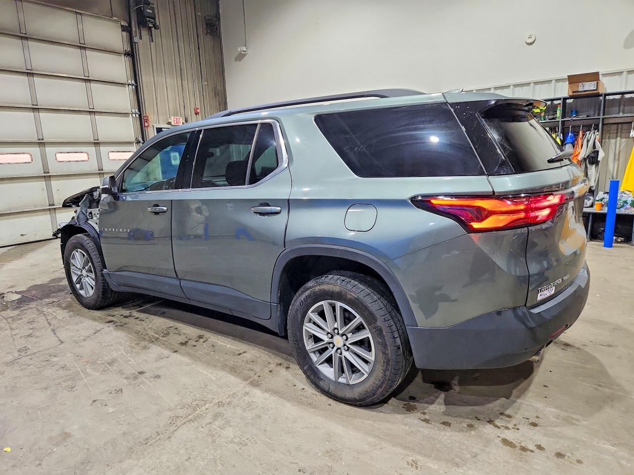 2023 Chevrolet Traverse Lt - Фото 2
