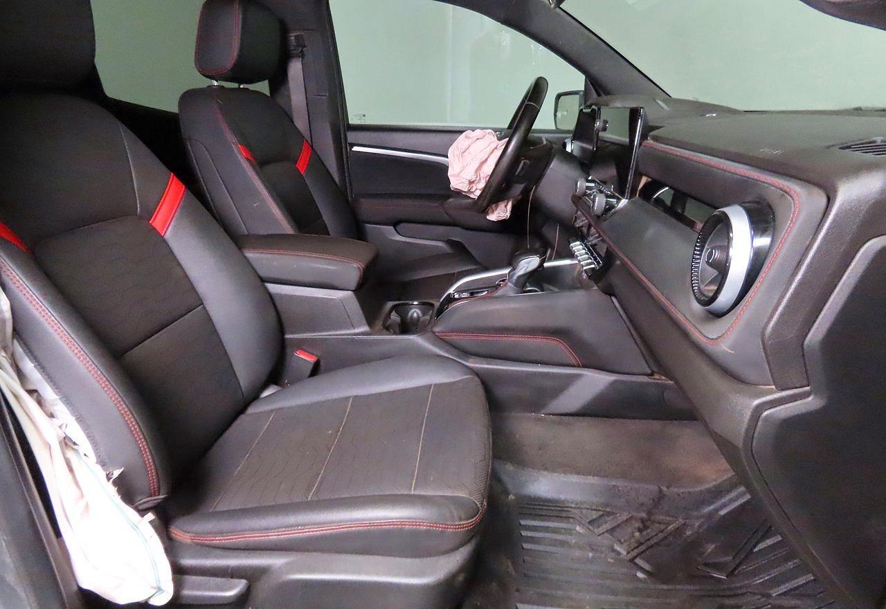 2023 Chevrolet Colorado Z71 - Фото 5