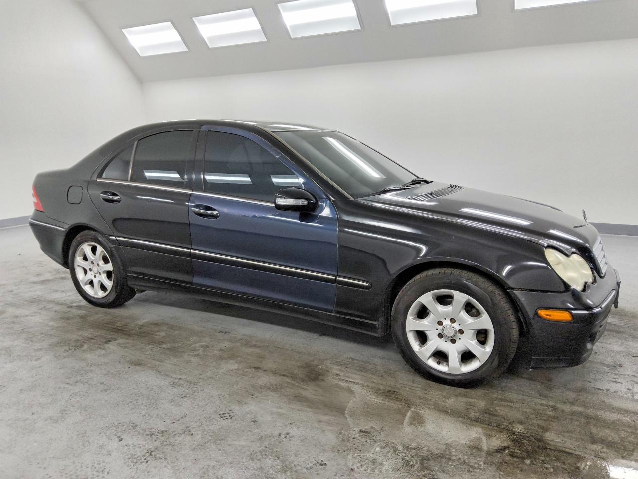 2006 Mercedes-Benz C 280 4Matic - Image 4