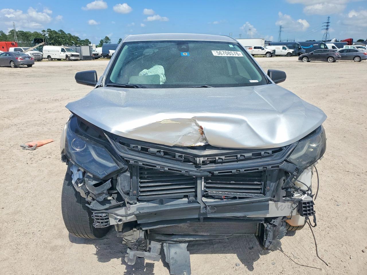 2020 Chevrolet Equinox Ls - Image 5