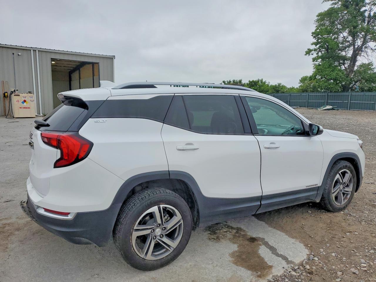 2021 GMC Terrain Slt - Фото 3