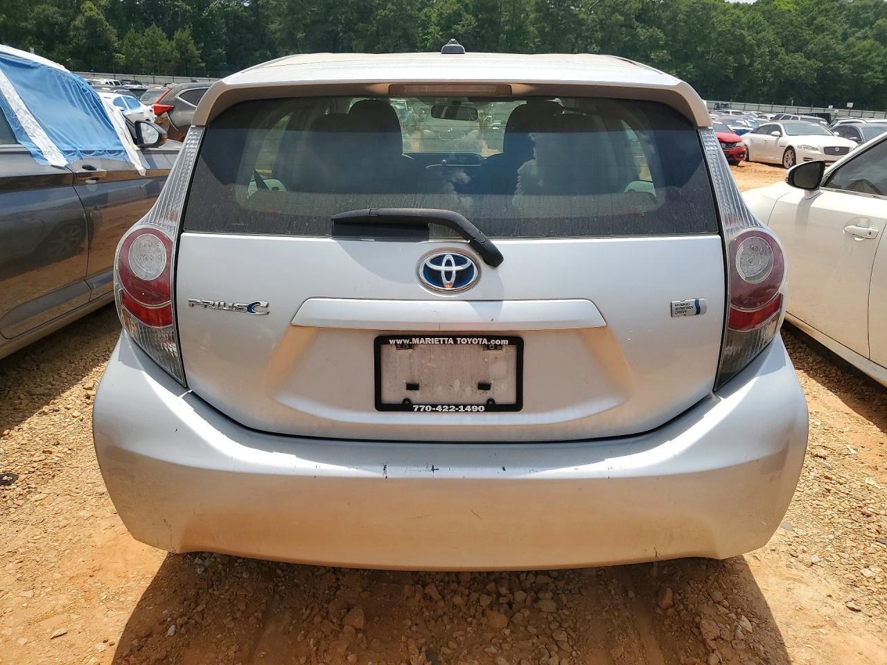 2013 Toyota Prius C Three - Фото 6