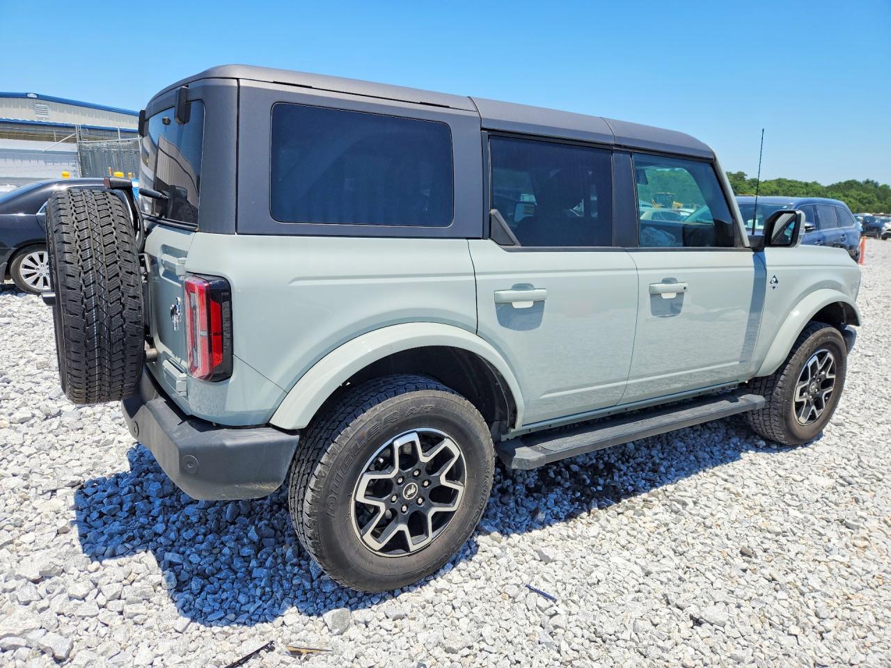 2024 Ford Bronco Outer Banks - Фото 3