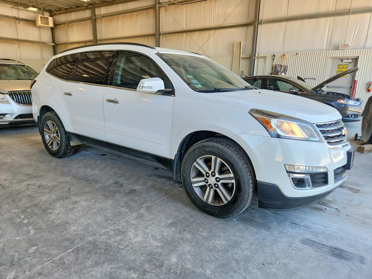 2017 Chevrolet Traverse Lt - Фото 4