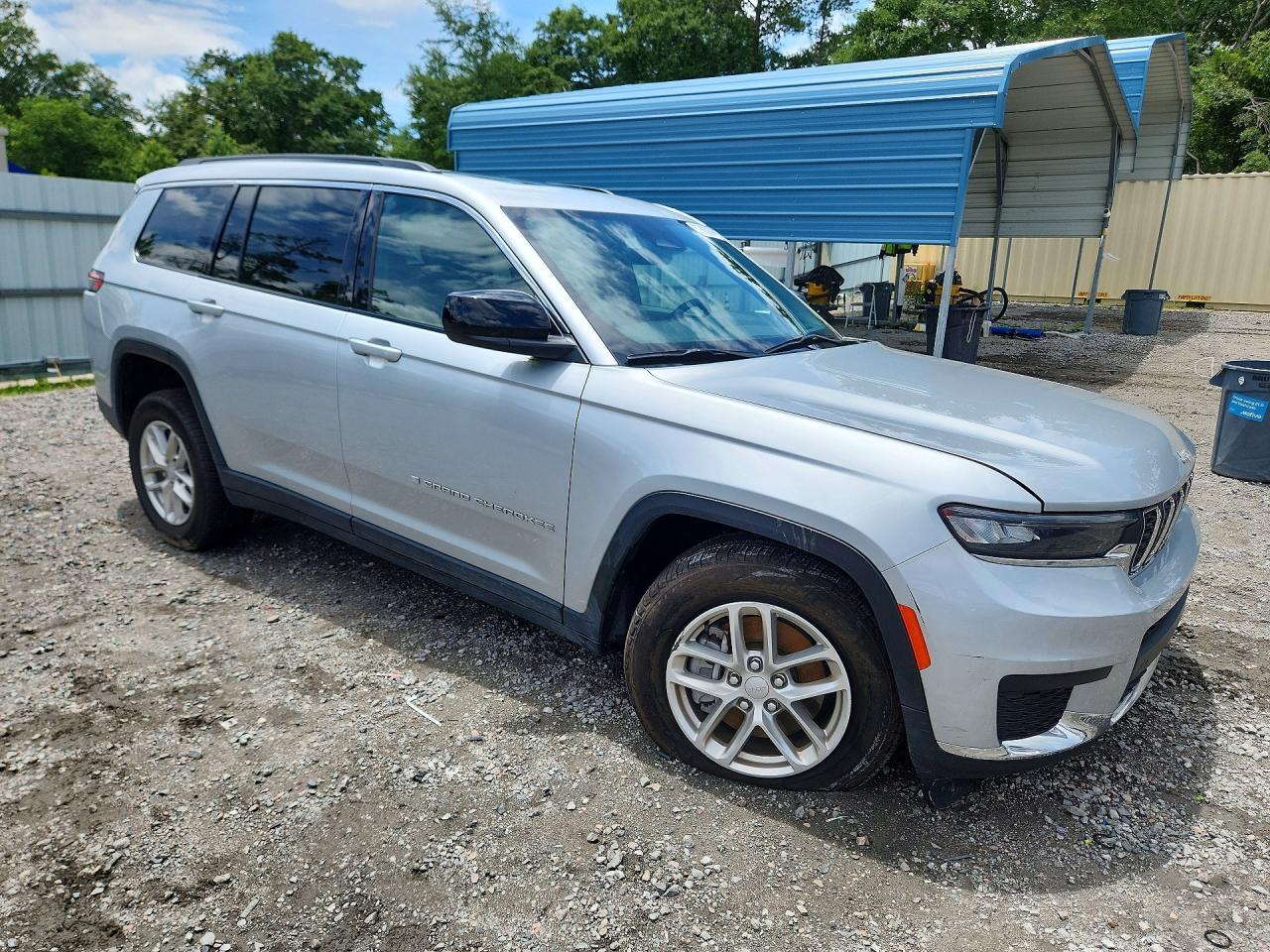 2025 Jeep Grand Cherokee L Laredo - Image 4
