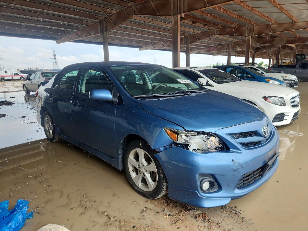 2013 Toyota Corolla S - Фото 4