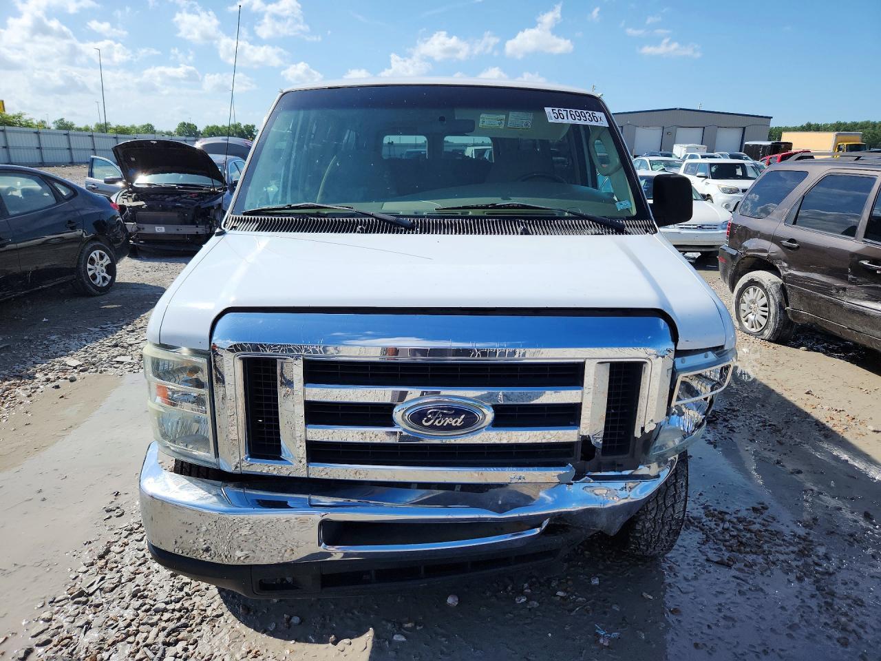 2008 Ford Econoline E350 Super Duty Wagon - Фото 5