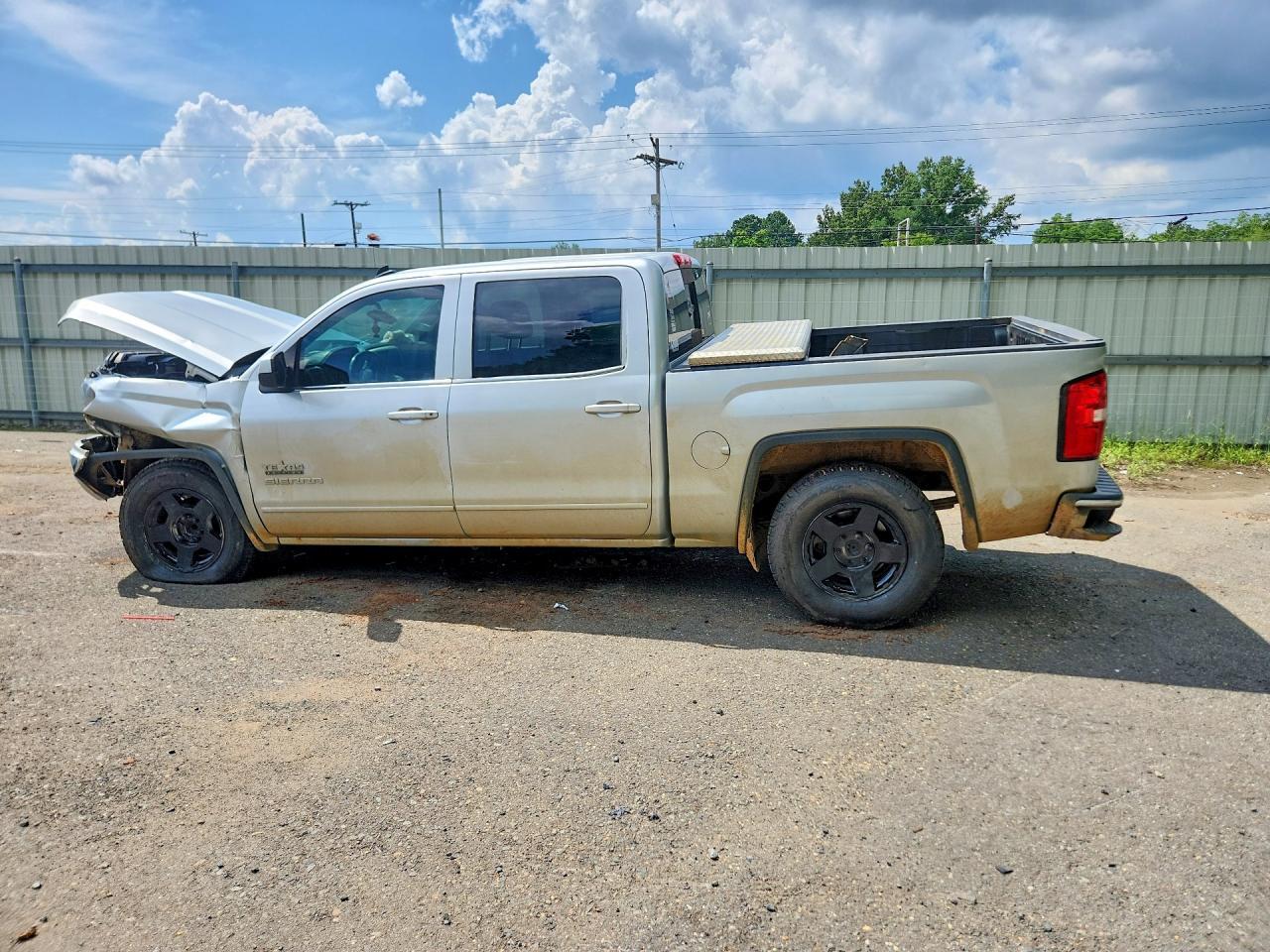 2014 GMC Sierra C1500 Sle - Image 2
