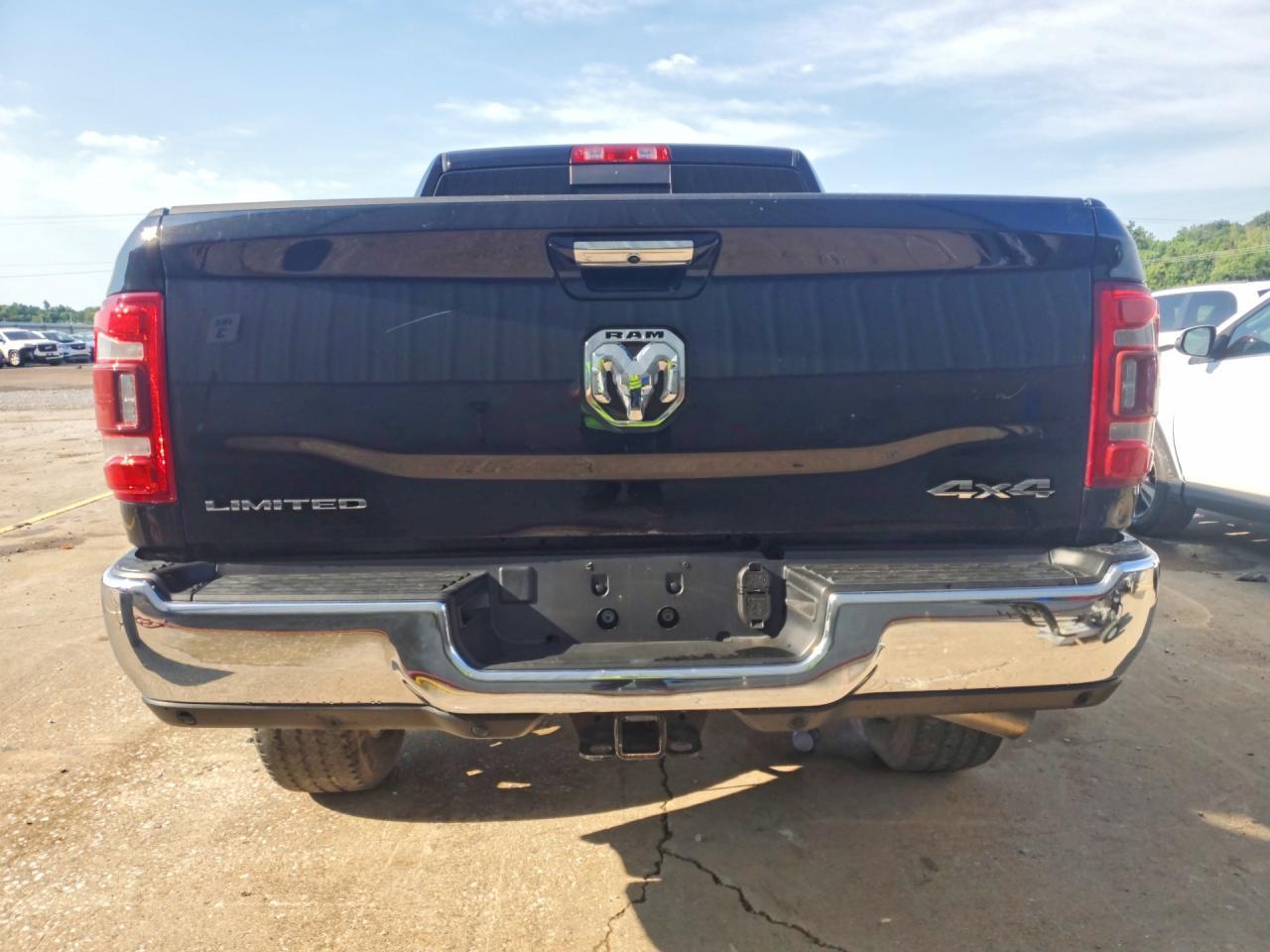 2022 Ram 2500 Limited - Image 6