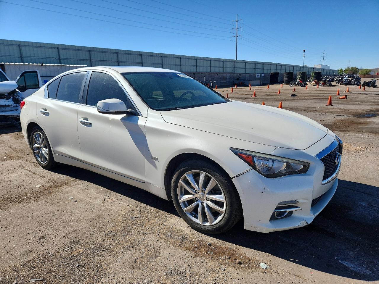 2017 Infiniti Q50 3.0T Premium - Фото 4