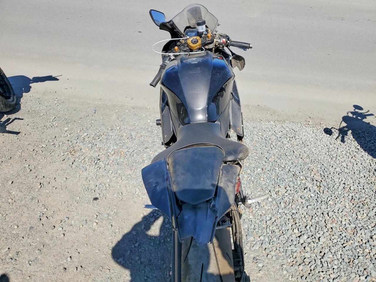2024 Yamaha Yzfr7 - Image 6