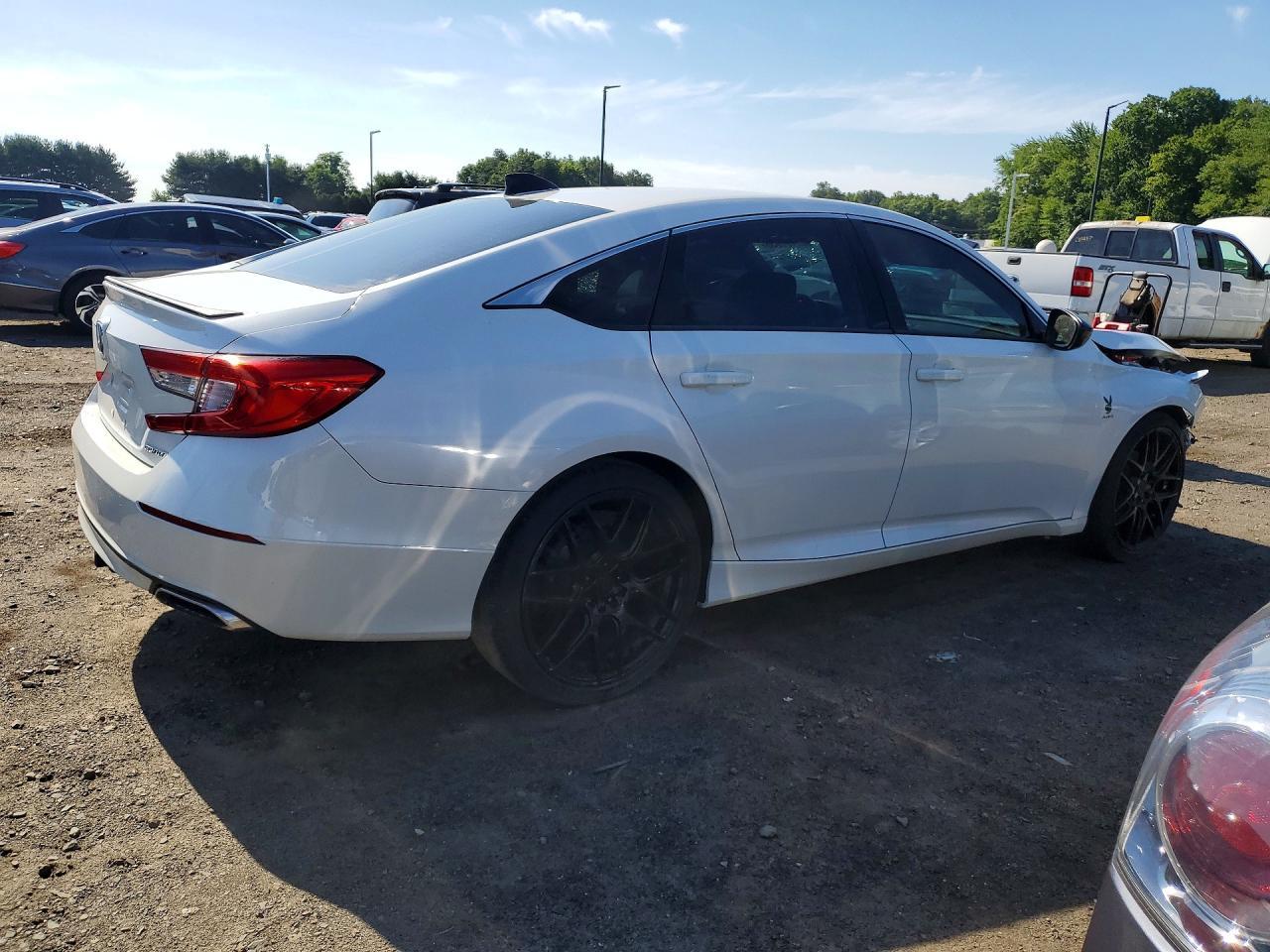 2020 Honda Accord Sport - Image 3