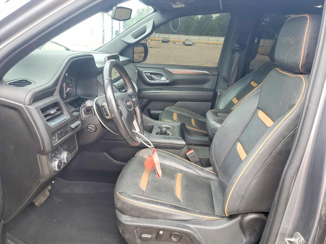 2021 GMC Yukon At4 - Фото 7