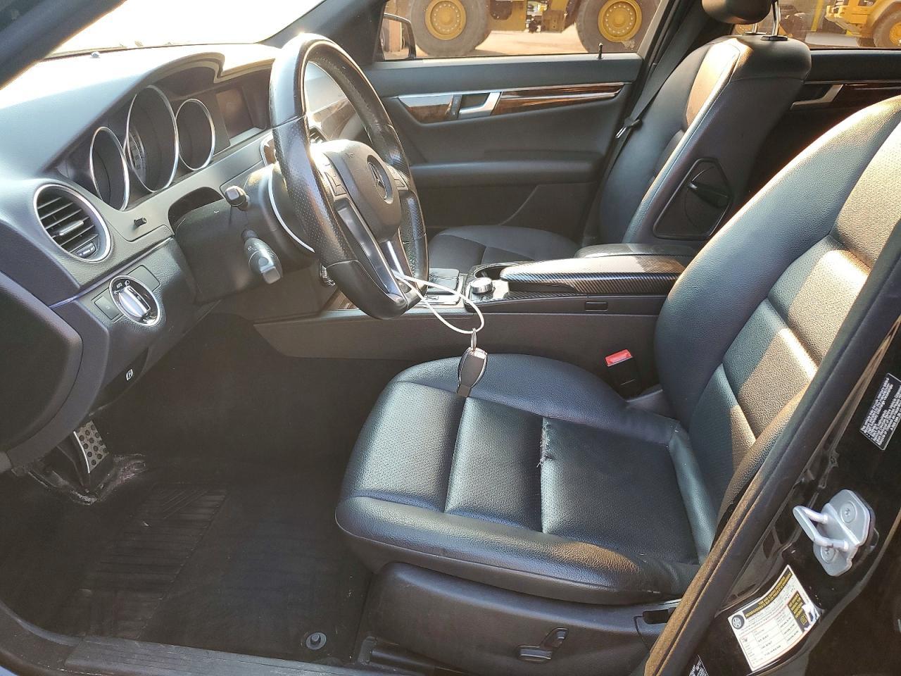 2012 Mercedes-Benz C 300 4Matic - Фото 7