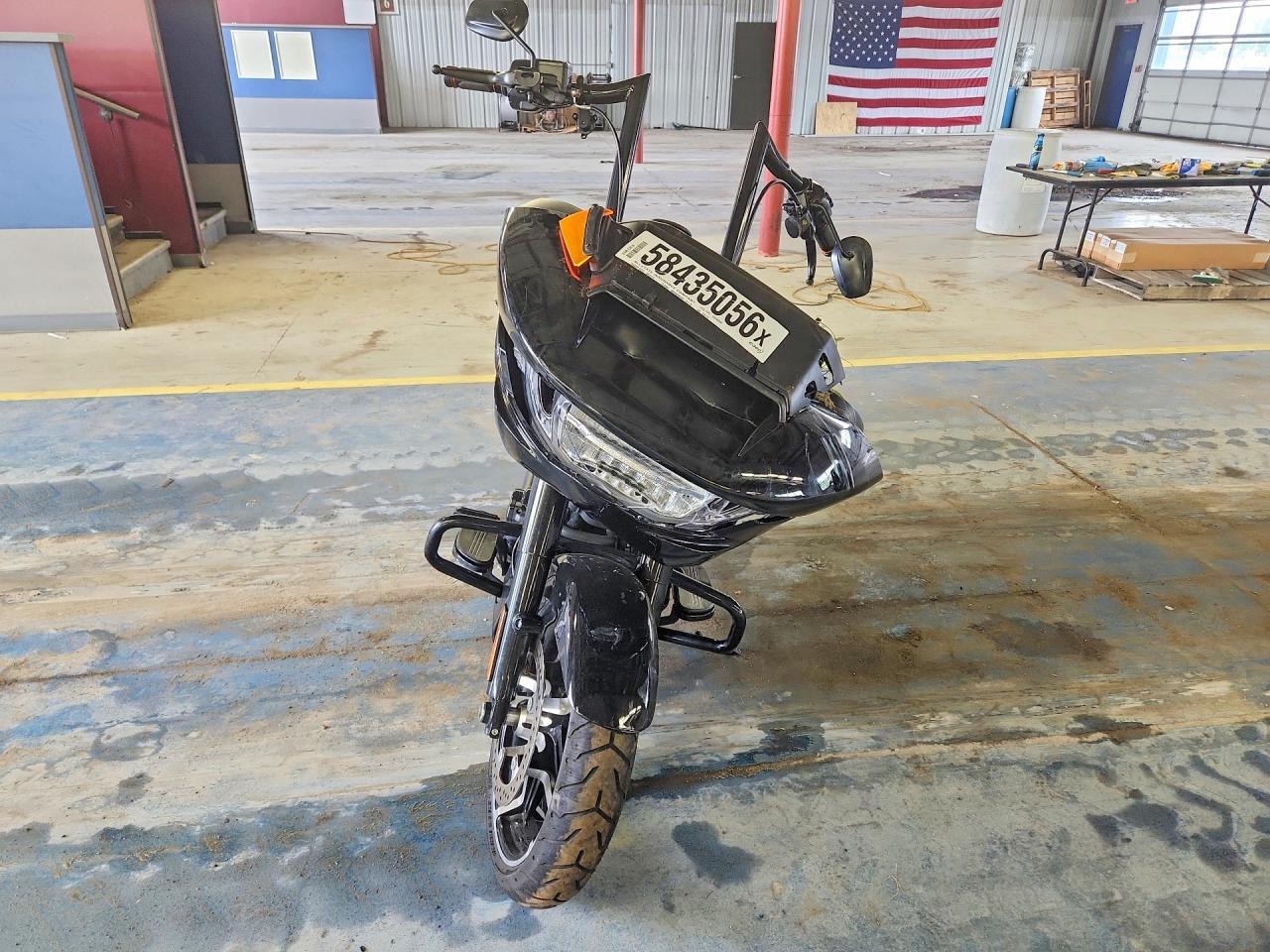 2025 Harley-Davidson Fltrx - Фото 2